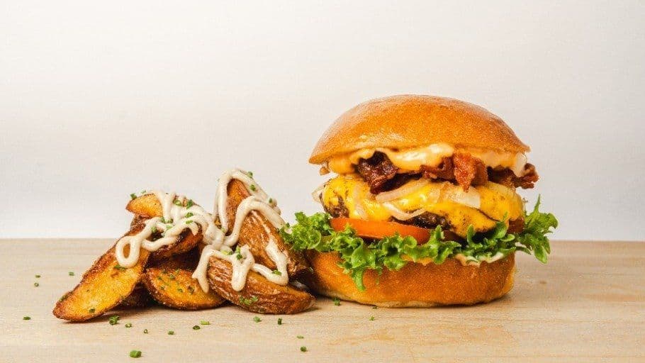 The Bro's Burger Hakaniemi - Restaurant Image