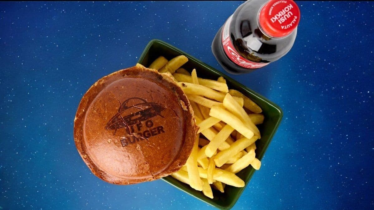 UFO Burger Helsinki - Restaurant Image