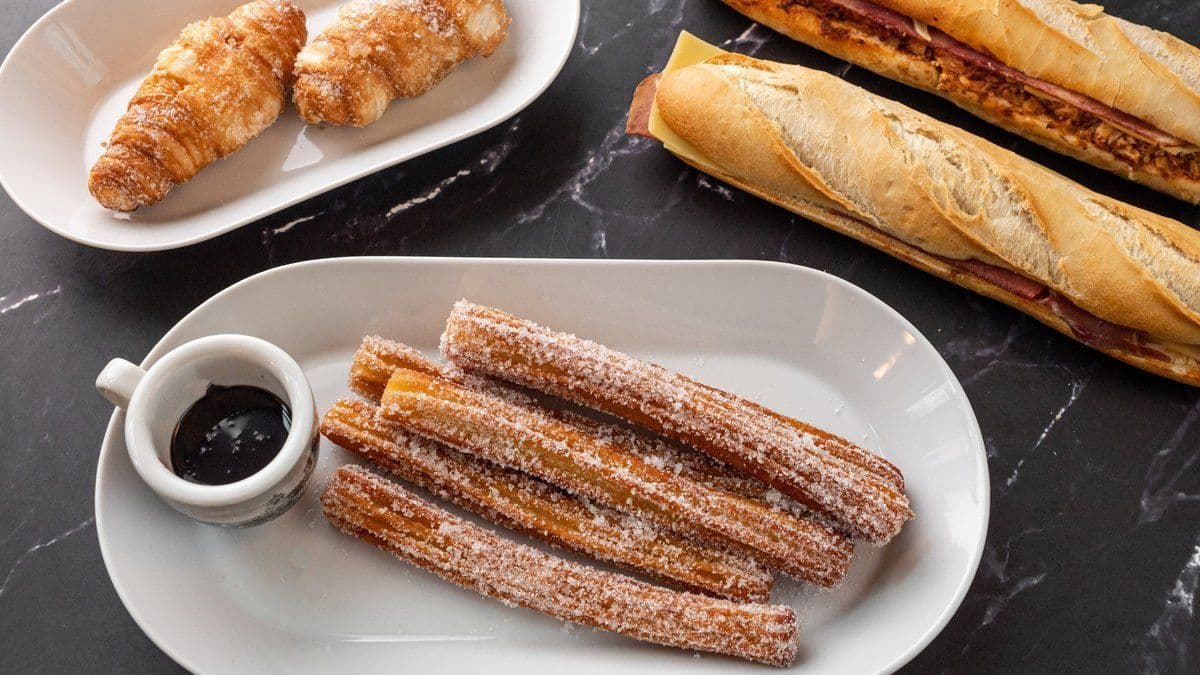 Victoria's Café & Bakery Jätkäsaari - Restaurant Image