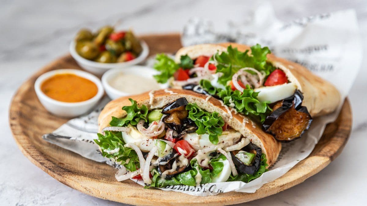 Amos Café - Restaurant Image