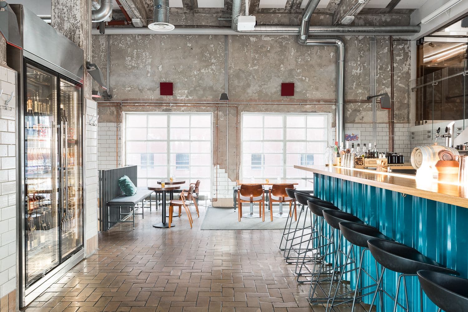 Tislaamo - Distillery Bar & Restaurant - Restaurant Image