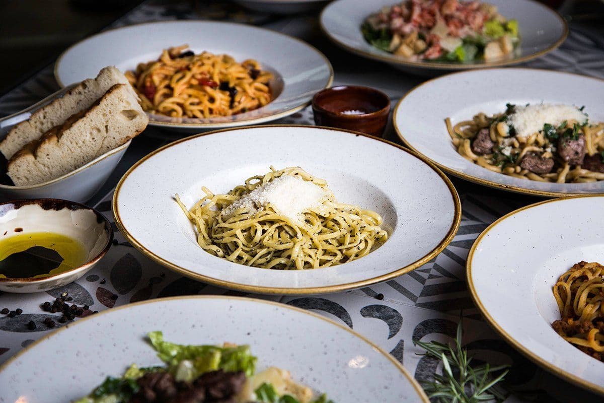 Makaronitehdas REDI - Restaurant Image