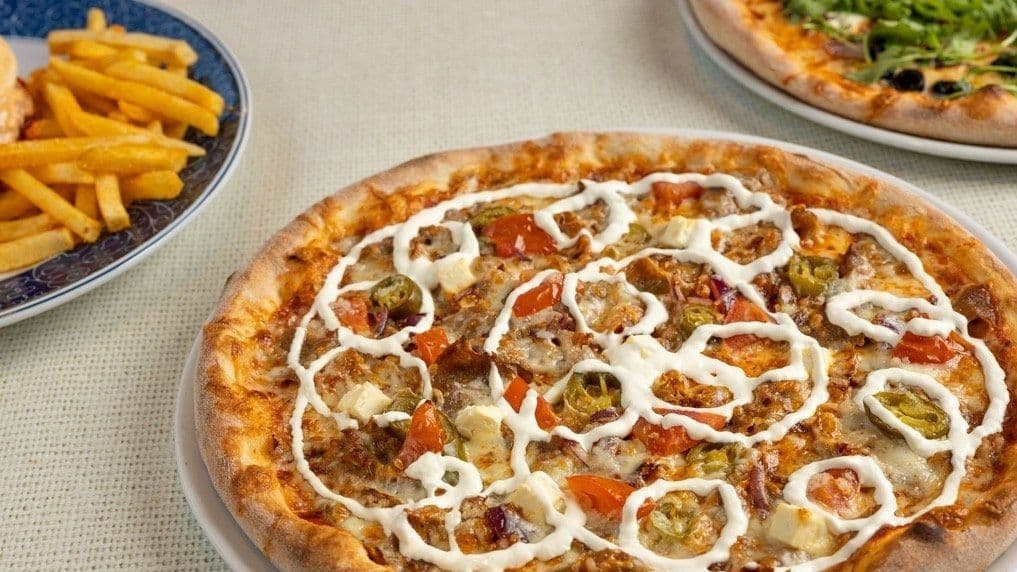 Pizza Service Albertinkatu - Restaurant Image