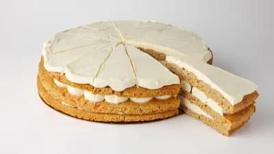Porkkanakakku 14 palaa