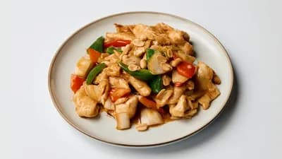 C11. Kanaa cashewpähkinällä