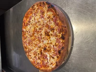 3. Tropicana perhepizza