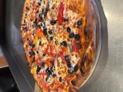 8. Vegetariana perhepizza