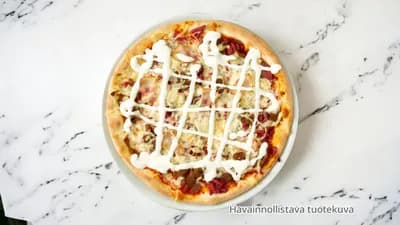 11. Kebab smetana pannupizza