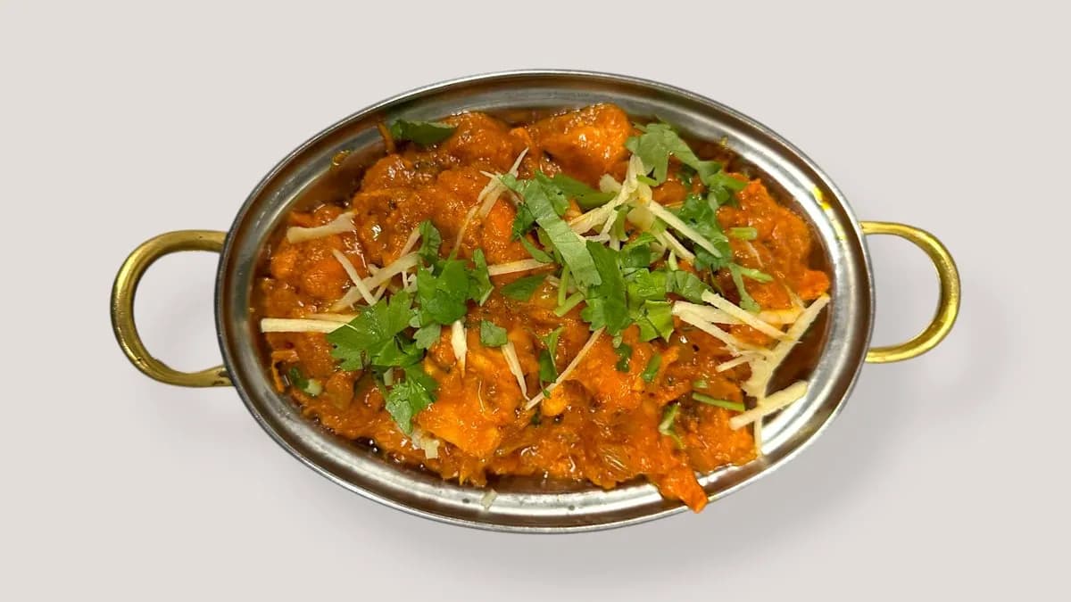 20. CHICKEN TIKKA MASALA