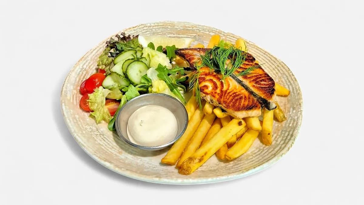 Paistettu lohimedaljonki