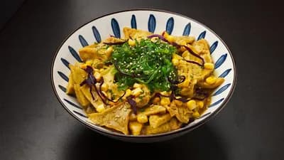 D7. Japanilainen Tofu Currydon (Vegan) (L)豆腐饭