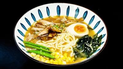 U1. Shoyu kana Udon nuudeli/ Shoyu chicken udon noodles鸡乌冬