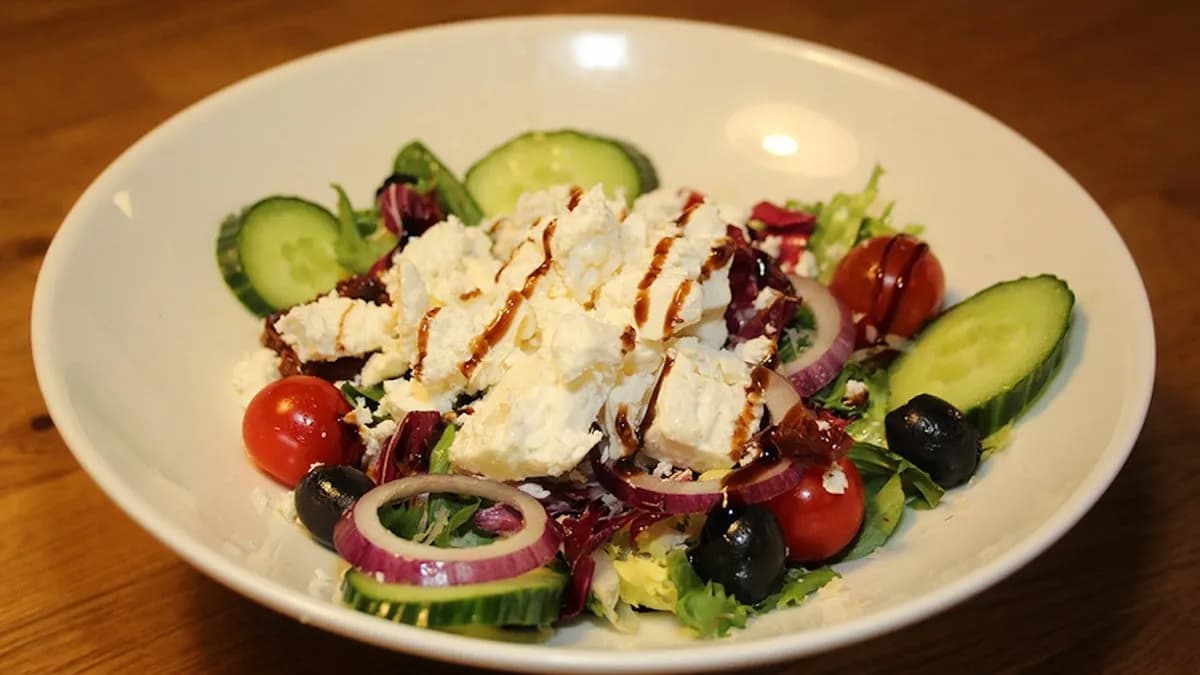 Kreikkalainen salaatti