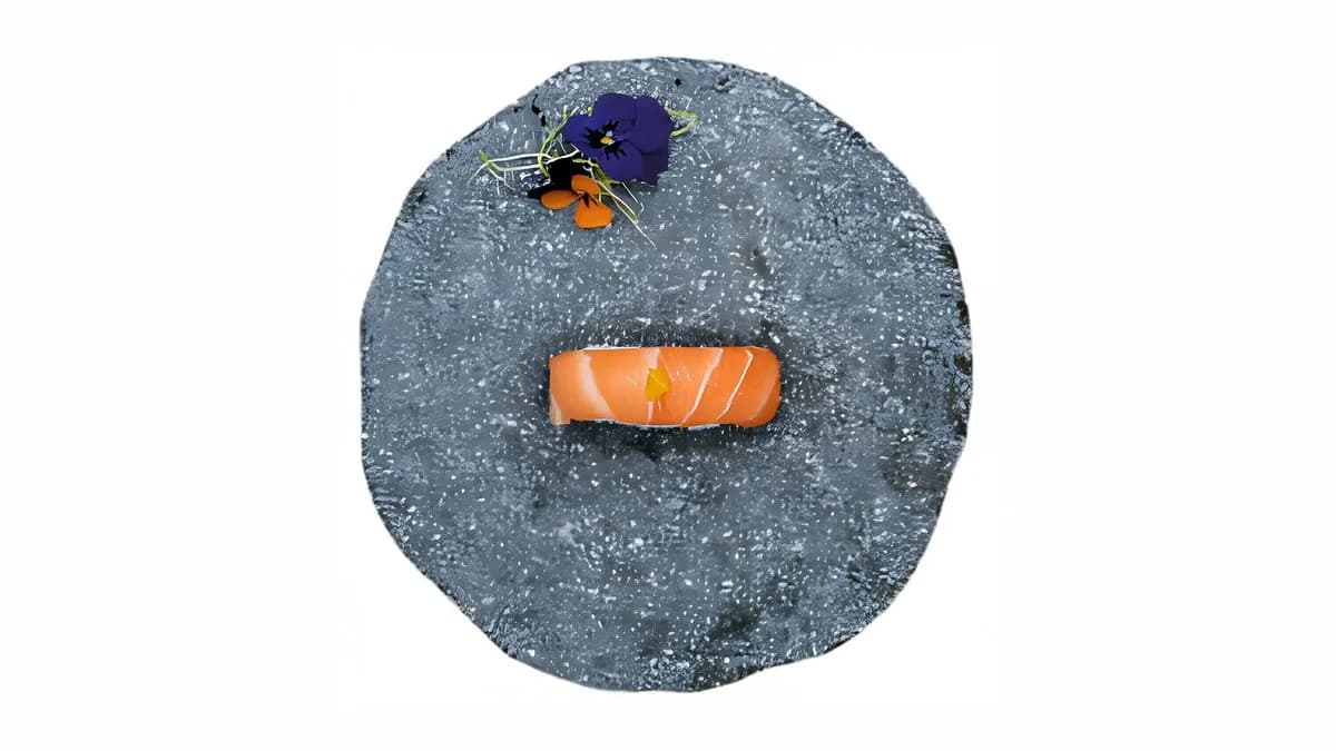 Nigiri -- Lohi valkosipulilla