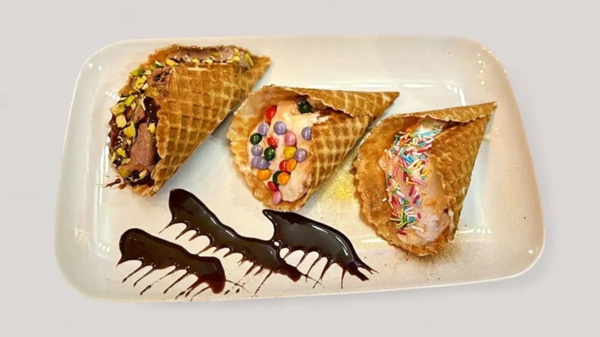 Ice cream taco