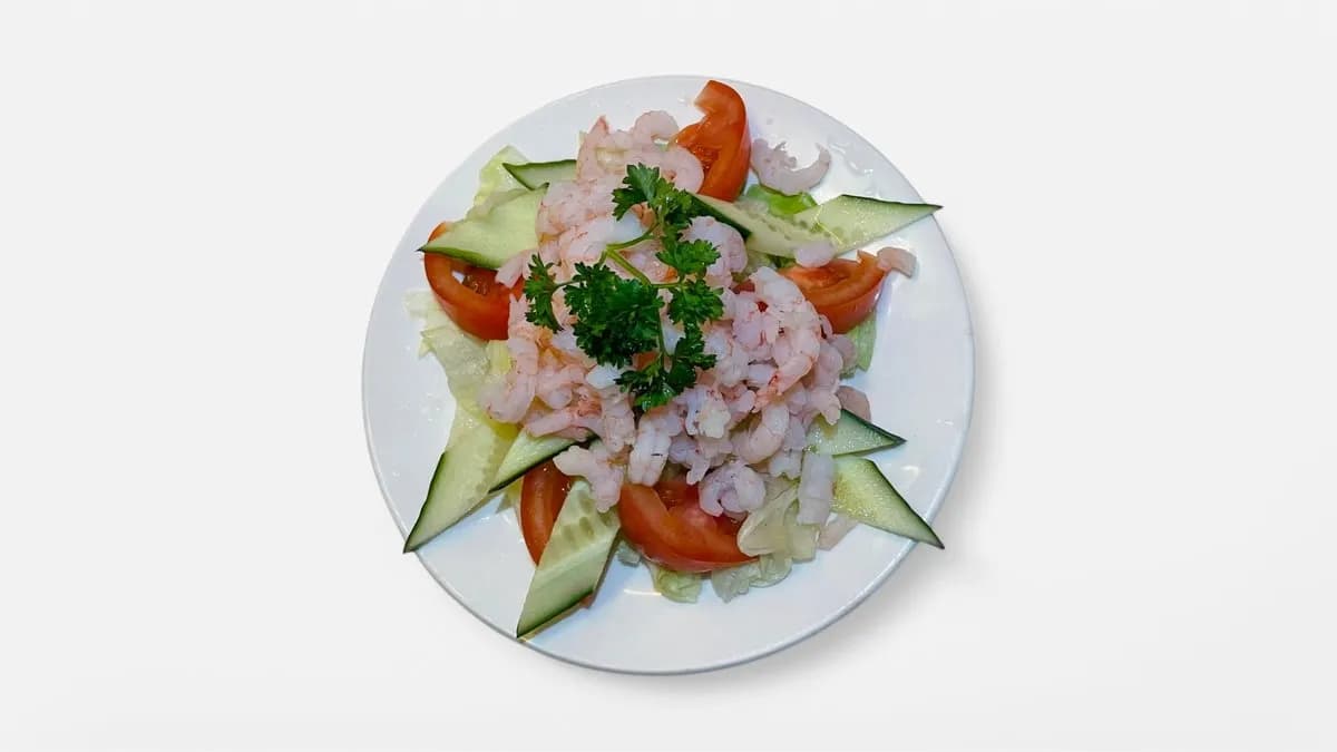 2. Katkarapu cocktail-salaatti