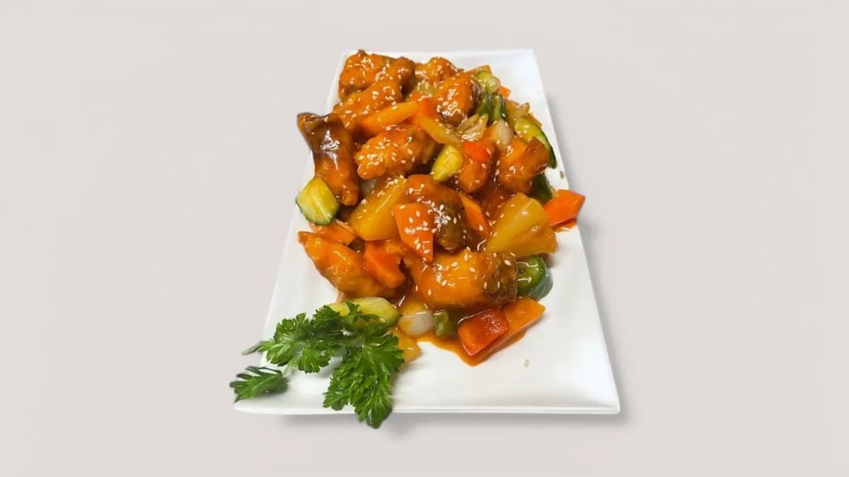 24. Kirjolohta hapanimeläkastikkeessa