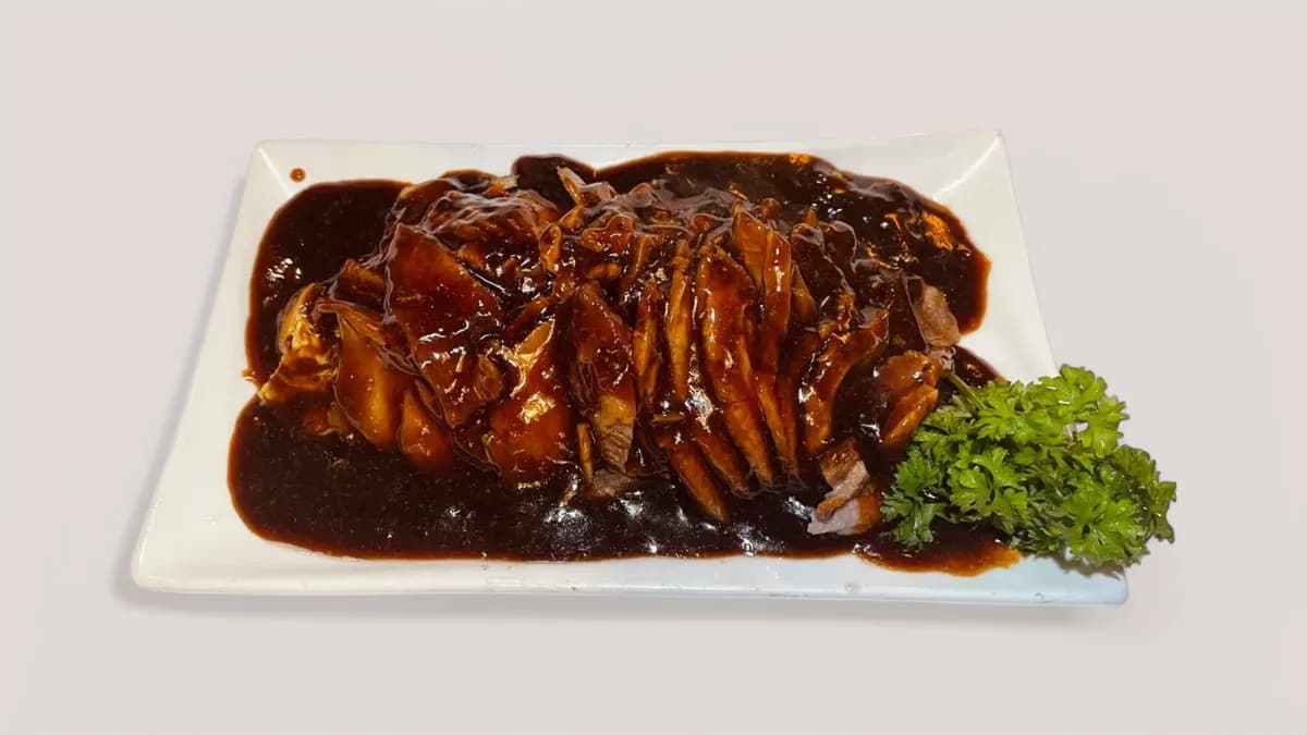 27. Paahdettua porsaanlihaa grillikastikkeessa