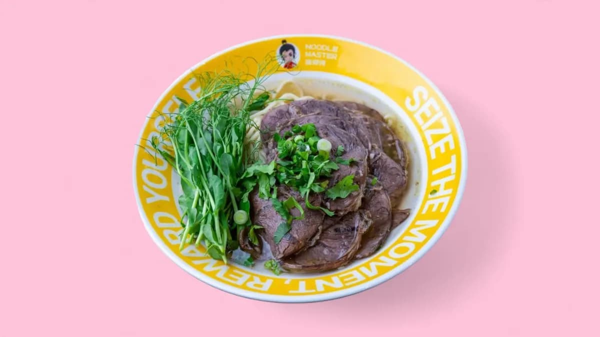 A1. LANZHOU BEEF NOODLE SOUP