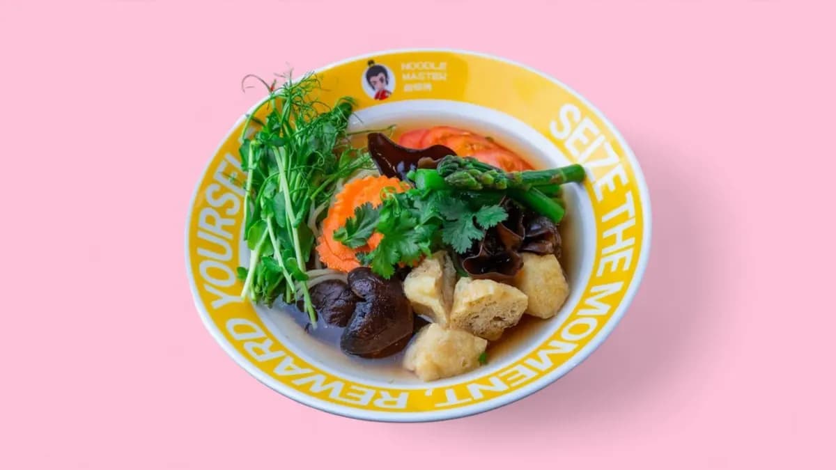 A7. VEGETARIAN HOMEMADE NOODLE SOUP