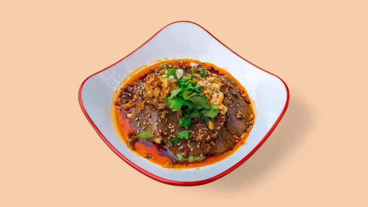 C1. SLICED BEEF WITH TRIPE IN CHILI SAUCE 🌶🌶