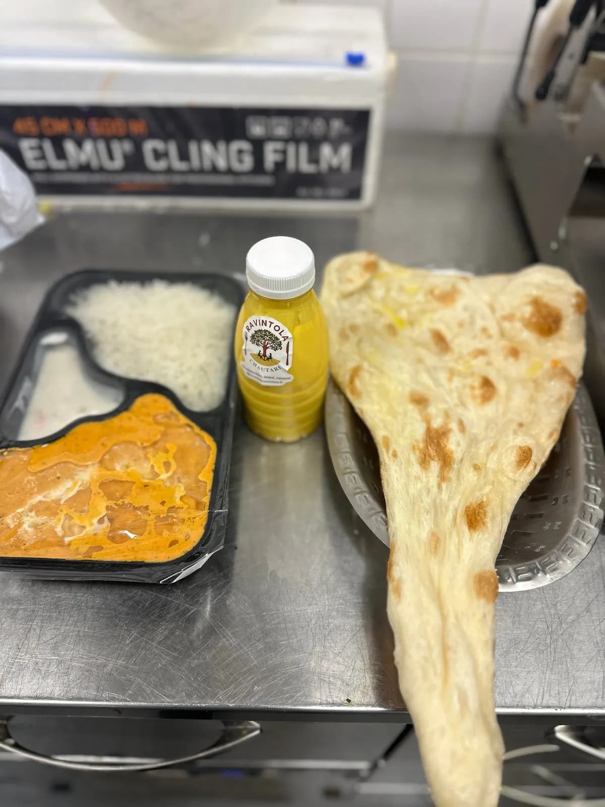 Butter Chicken+ Mango lassi