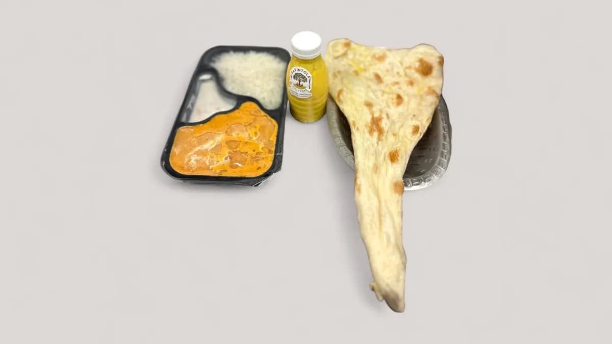 Chicken Korma (G)+ mango lassi