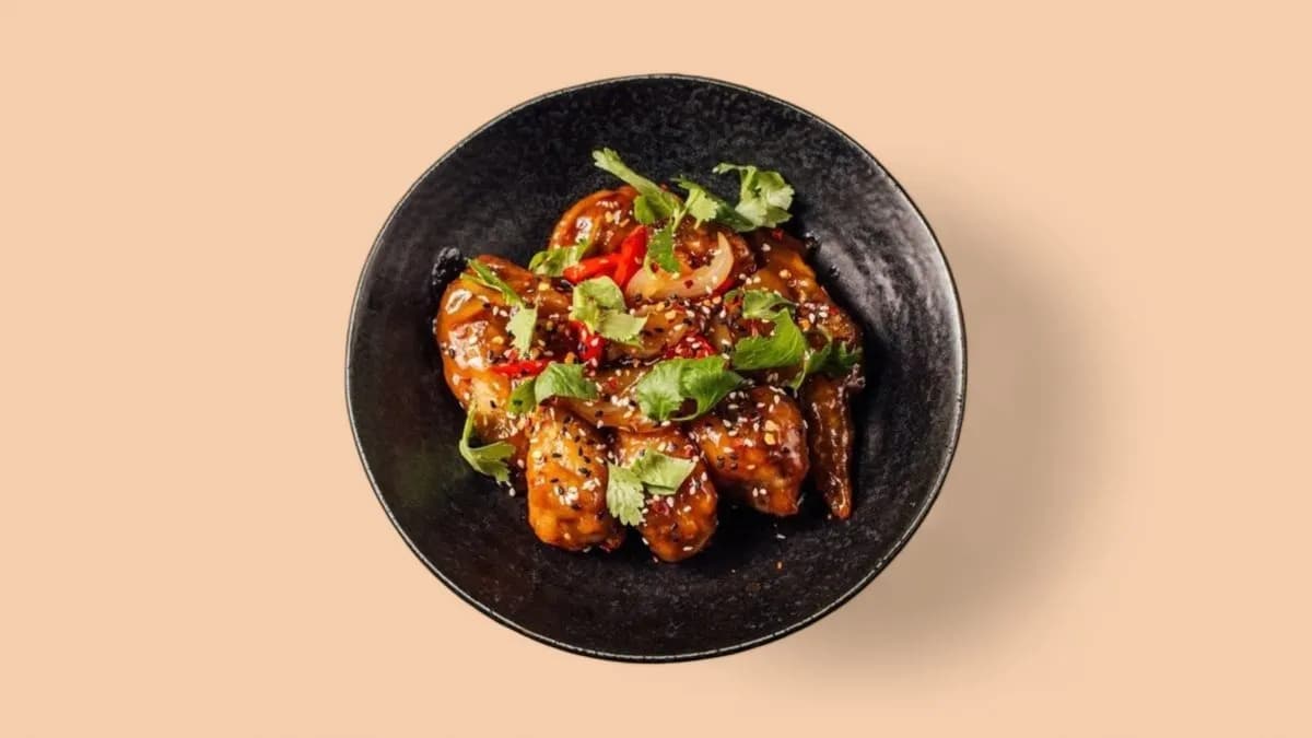 Asian BBQ Wings (8kpl)