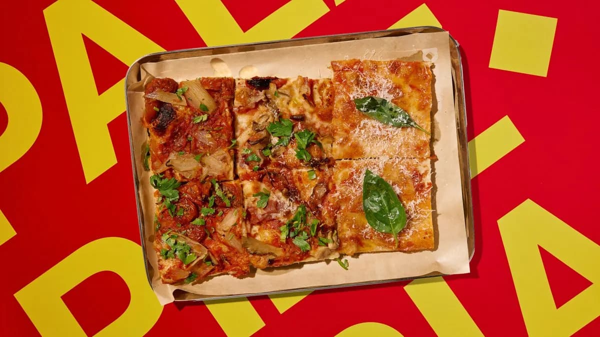 Lounas pizzalaatikko