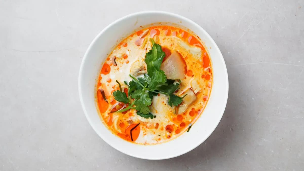 7. Tom jam / Tom Yam