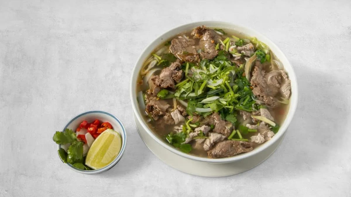 Phở tái lăn (g, l)