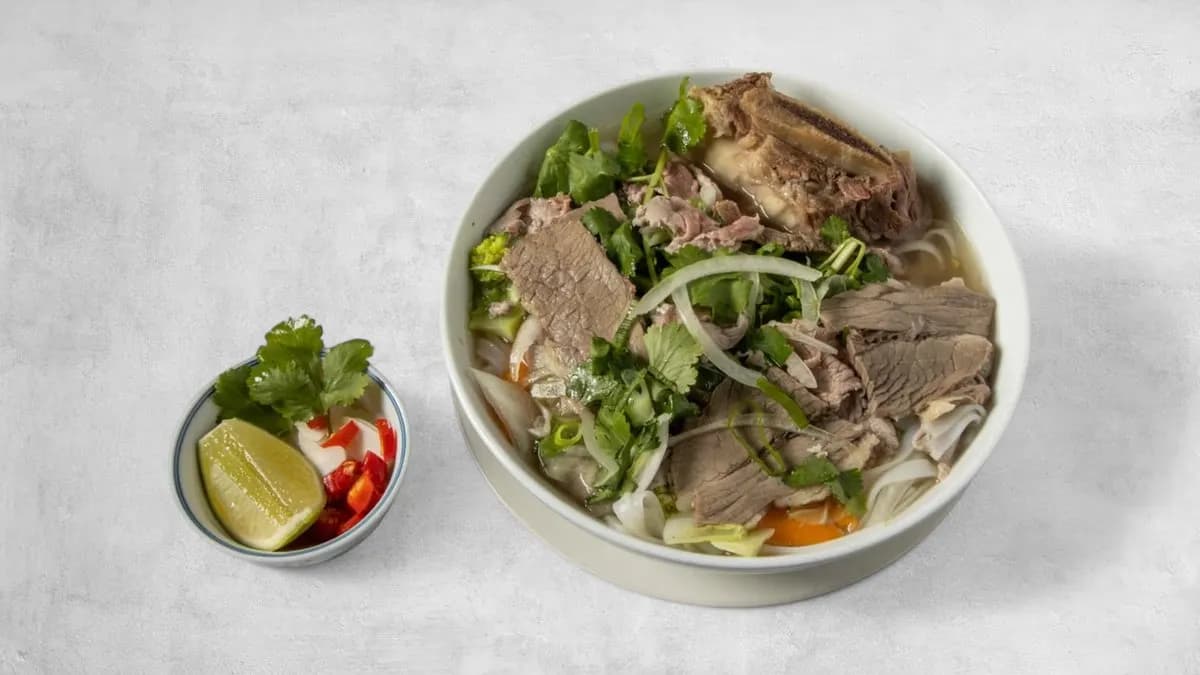 Phở sườn bò (g, l)