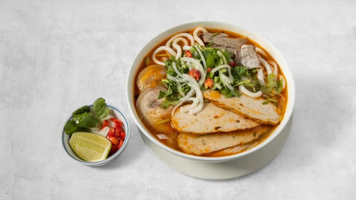 Bún bò huế (g, l)