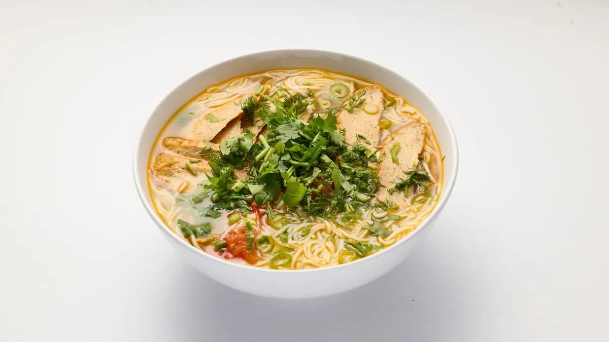 8. Bún Chả Cá