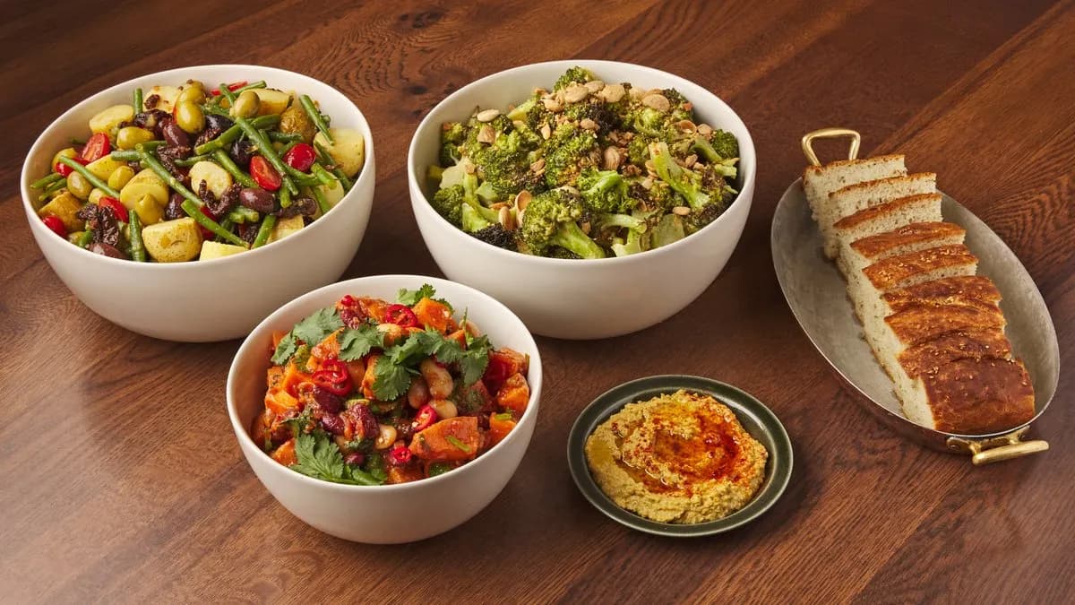 3 salad combo (min 15 people)