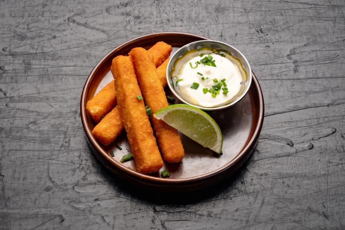 HALLOUMI FRIES (L,G)