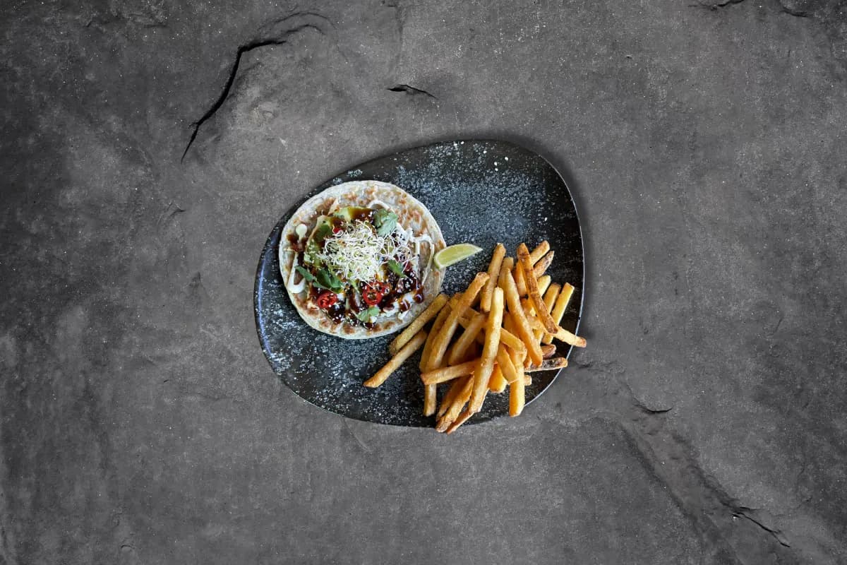 Lunch: Hoisin Taco & Fries (M/VE)