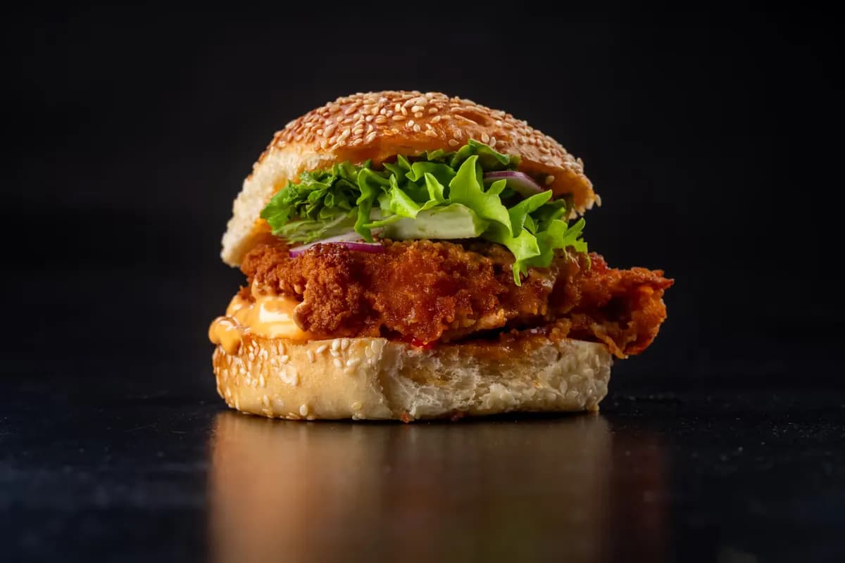 Bang Burger (L, contains fishsauce)