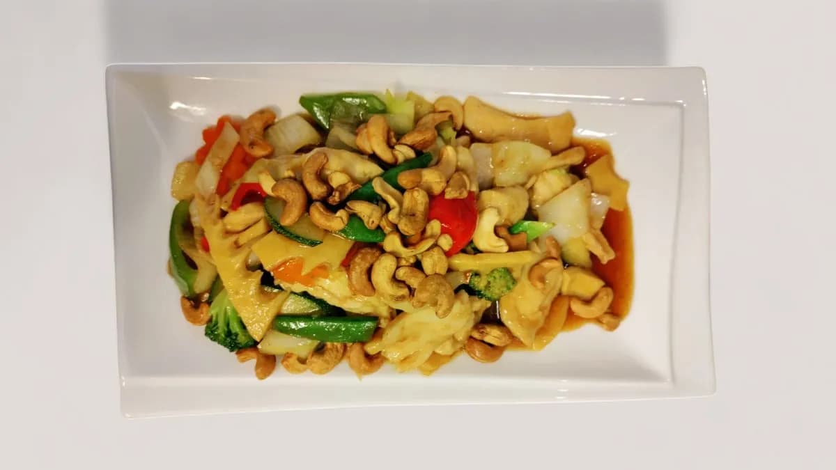 T21. Kanaa cashewpähkinöillä