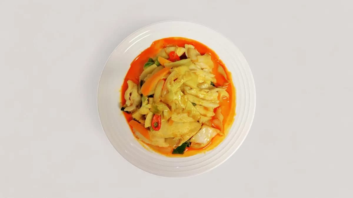 T31. Kanaa punaisessa currykastikkeessa