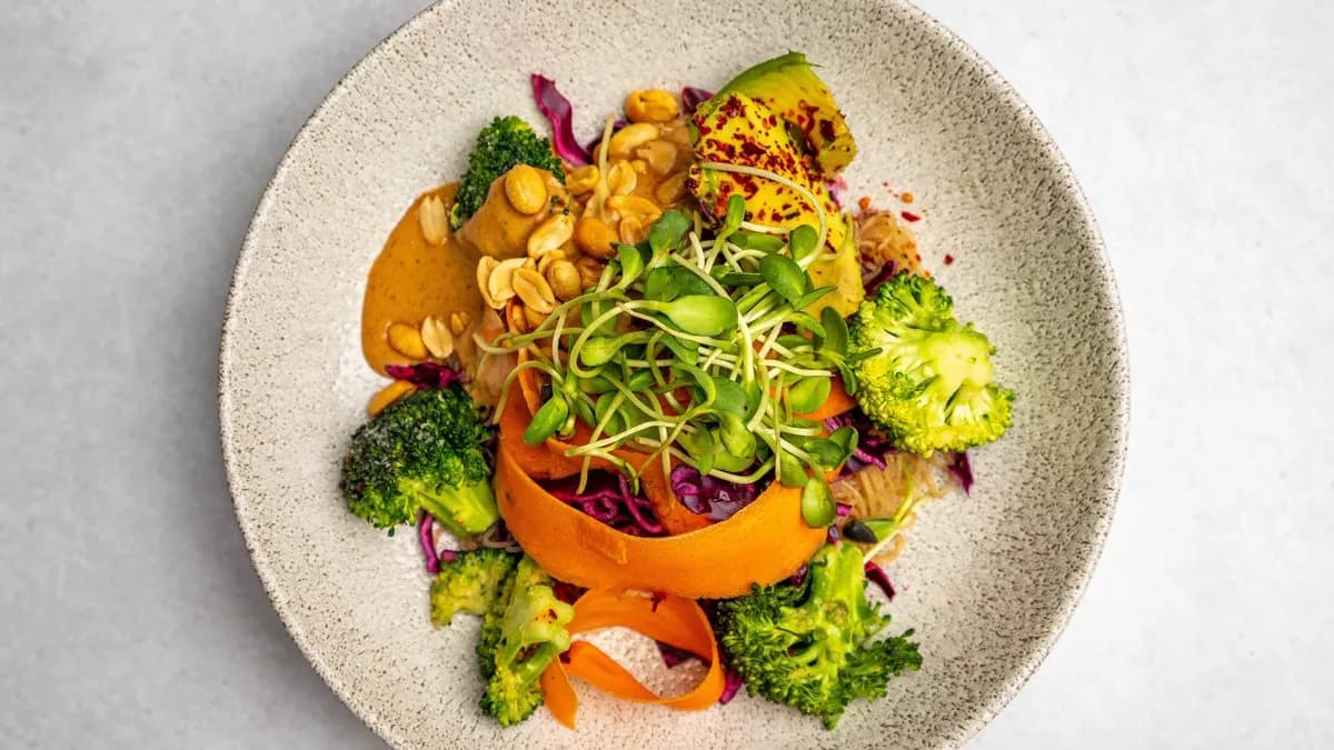 Noodle salad – Go Nuts!