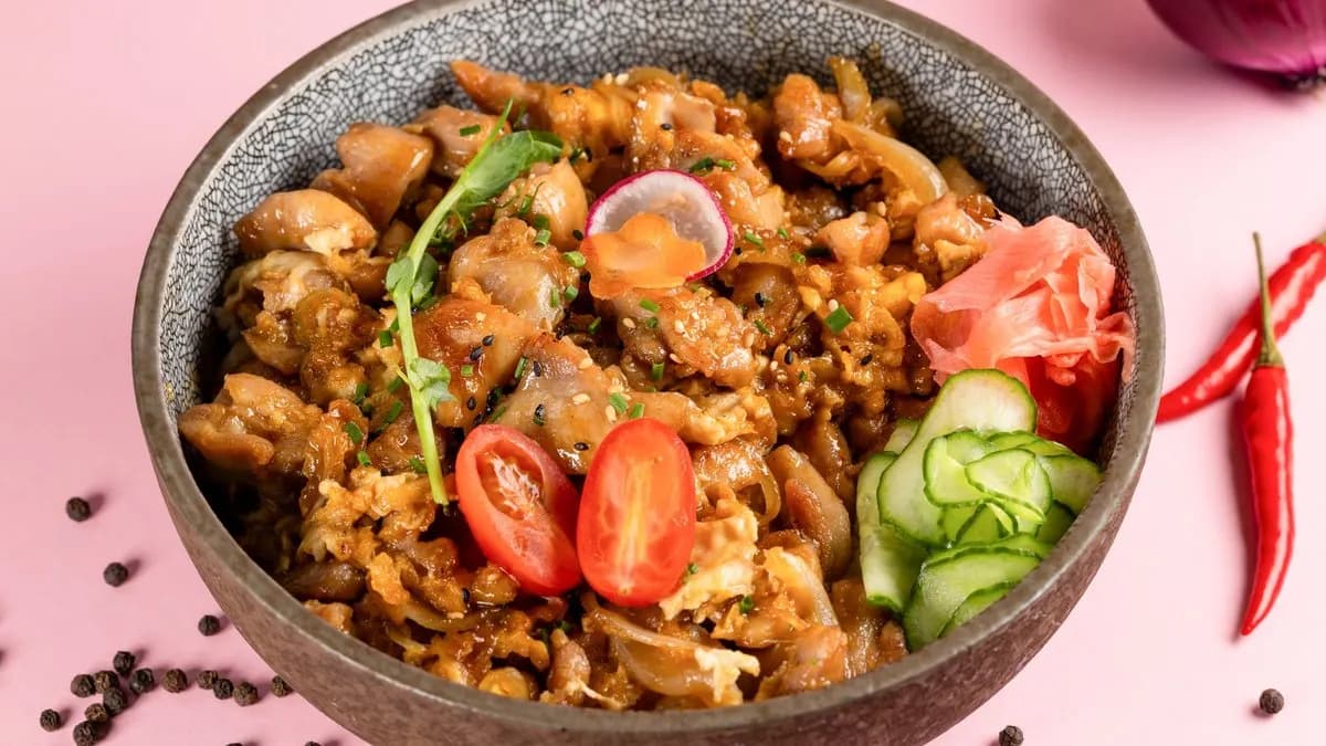 M05. Donburi-Oyakodon