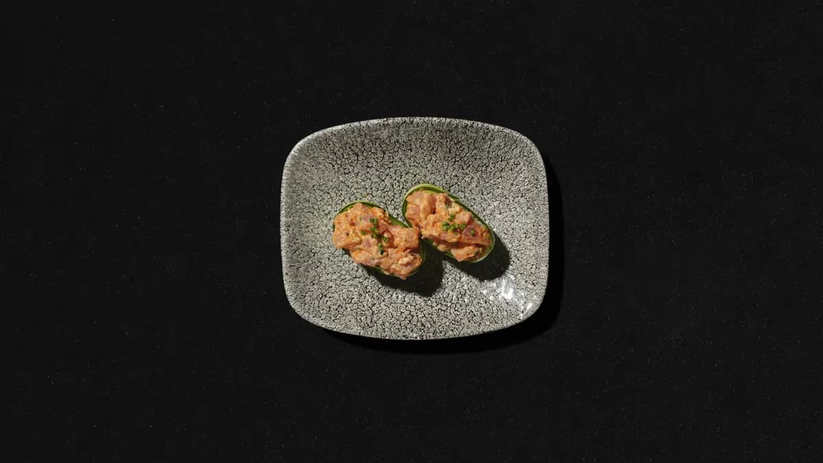 Spicytuna gunkan nigiri