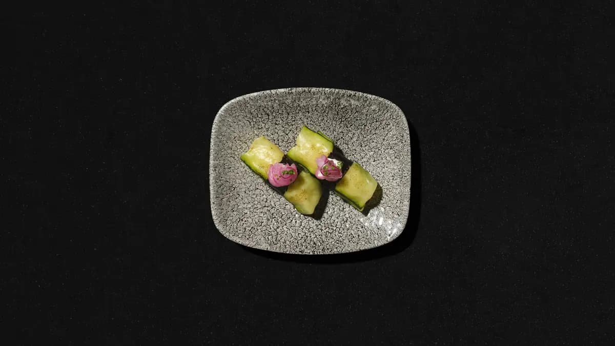 Grillattu kesäkurpitsa nigiri