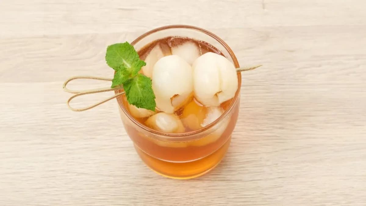 Lychee tea