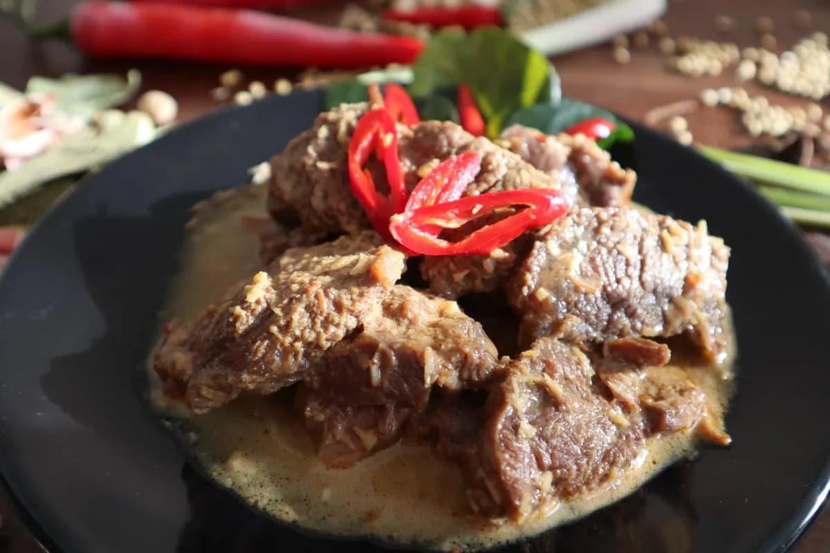 Rendang with beef