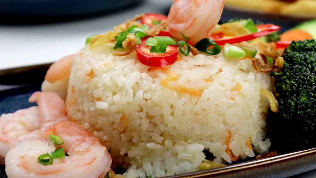 Nasi goreng with shrimps