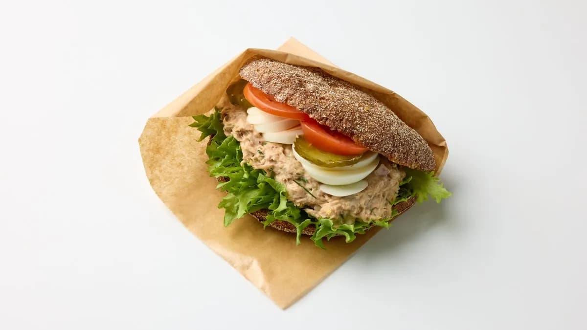 Tonnikalatahna & kananmuna-ruisleipä (L)