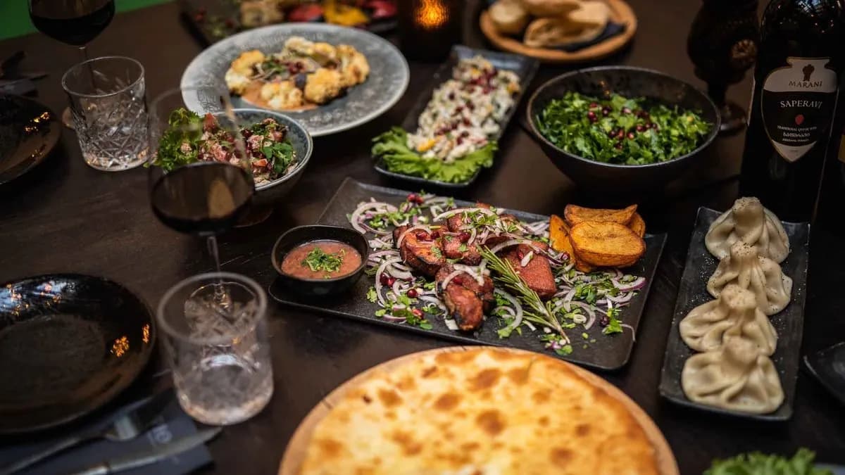 Supra Irakli Kahdelle