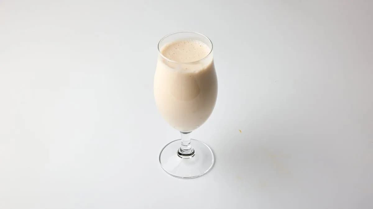 Banana Lassi (L)